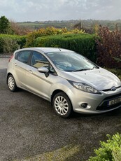 2010 - Ford Fiesta Manual