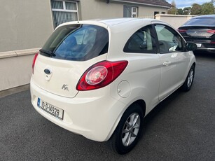 2010 - Ford KA Manual