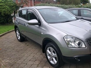 2010 - Nissan Qashqai ---