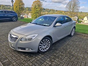 2010 - Opel Insignia Manual