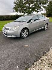 2010 - Toyota Avensis Manual