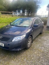 2010 - Toyota Corolla Manual