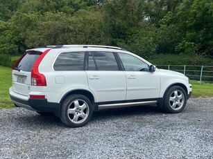 2010 - Volvo XC90 ---