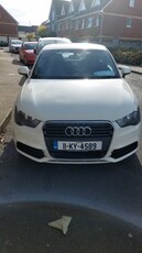 2011 - Audi A1 Manual