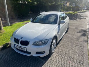 2011 - BMW 3-Series Manual