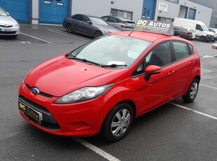 2011 - Ford Fiesta Manual