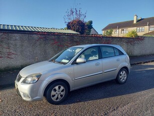 2011 - Kia Rio Manual