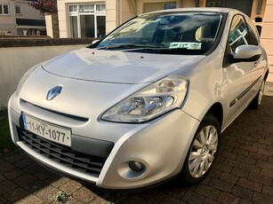 2011 - Renault Clio Manual