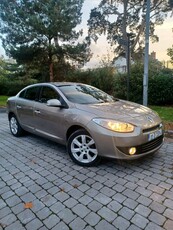 2011 - Renault Fluence Manual