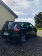 2011 - Renault Grand Scenic Automatic