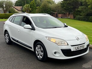 2011 - Renault Megane Manual