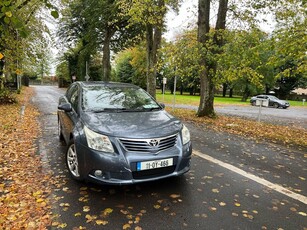 2011 - Toyota Avensis Manual