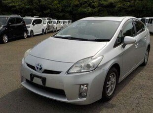 2011 - Toyota Prius Automatic