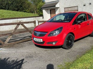 2011 - Vauxhall Corsa ---