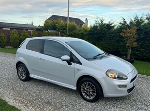 2012 - Fiat Punto Manual