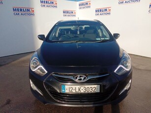 2012 - Hyundai i40 Manual