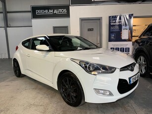 2012 - Hyundai Veloster Manual