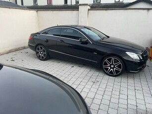 2012 - Mercedes-Benz E-Class Automatic