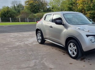 2012 - Nissan Juke Manual