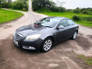 2012 - Opel Insignia Manual