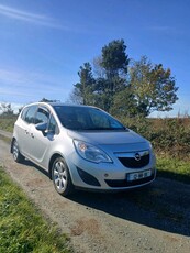 2012 - Opel Meriva Manual