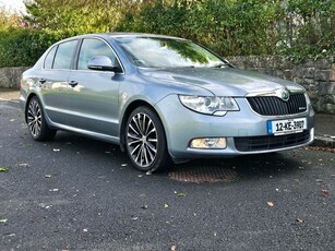 2012 - Skoda Superb Manual