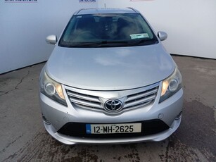 2012 - Toyota Avensis Manual