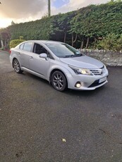 2012 - Toyota Avensis Manual