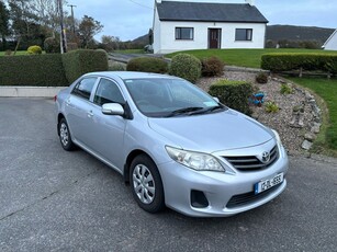 2012 - Toyota Corolla Manual