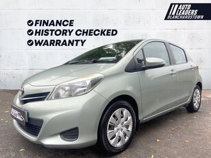 2012 - Toyota Yaris Manual