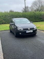 2012 - Volkswagen Golf Manual