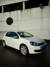 2012 - Volkswagen Golf Manual