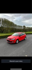 2012 - Volkswagen Polo Manual