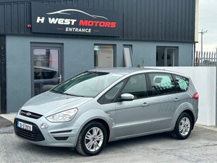 2013 - Ford S-Max Manual