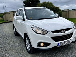 2013 - Hyundai ix35 Manual