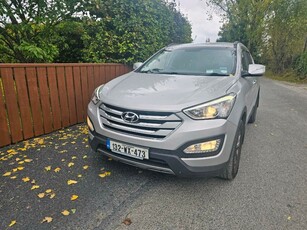 2013 - Hyundai Santa Fe Manual