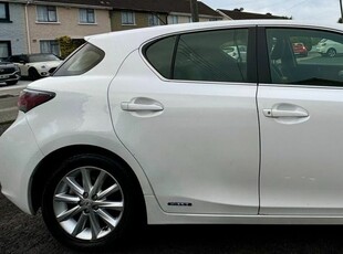 2013 - Lexus CT Automatic