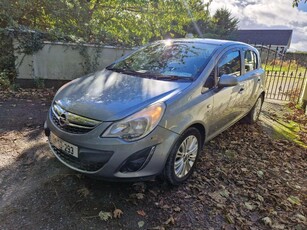 2013 - Opel Corsa Manual