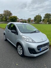 2013 - Peugeot 107 Manual