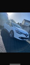 2013 - Renault Clio Manual