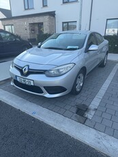 2013 - Renault Fluence Manual