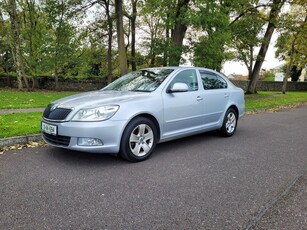 2013 - Skoda Octavia Manual