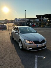 2013 - Skoda Octavia Manual