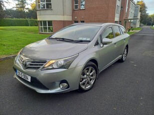 2013 - Toyota Avensis Manual