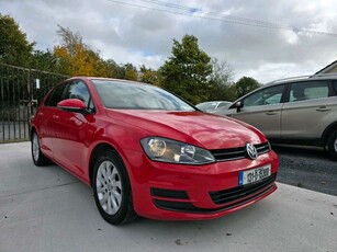 2013 - Volkswagen Golf Manual