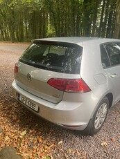 2013 - Volkswagen Golf Manual