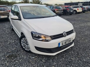 2013 - Volkswagen Polo Automatic