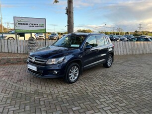 2013 - Volkswagen Tiguan Manual