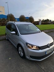 2013 - Volkswagen Touran Manual