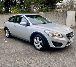 2013 - Volvo C30 Manual